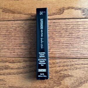 It Cosmetics Superhero No Tug Shadow Stick Transformative Taupe NIB